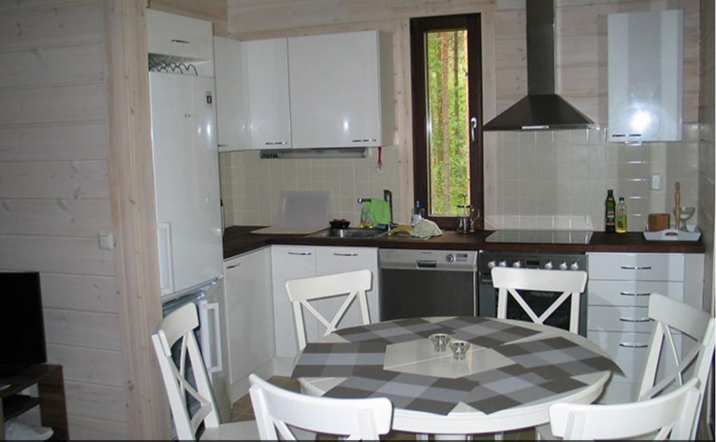 Kultainen Kaava Cottages Padasjoki Bilik gambar